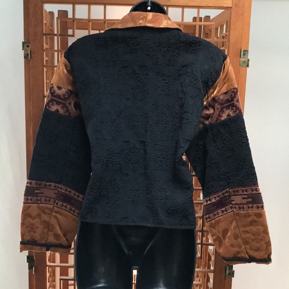 NWOT- Flashback vintage indian inspired jacket with single front button. Size M - Picture 7 of 8